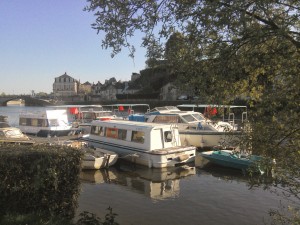 le port d eplaisance de Château-Gontier Canotika