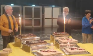 Le gâteau d'anniversaire de la Maison de l'Europe en Mayenne